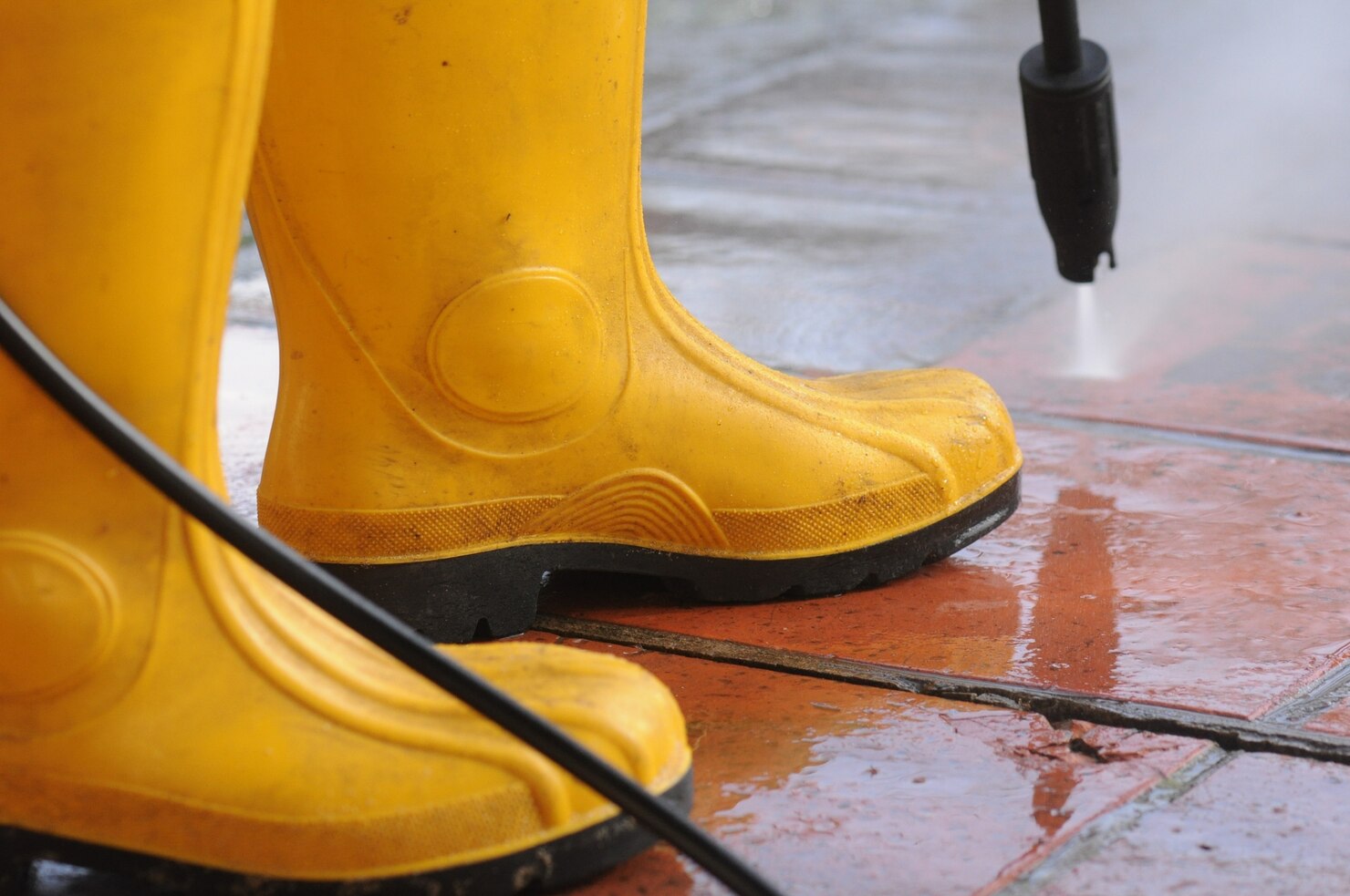 You are currently viewing Powerful Hydro Cleaning Services in Delta for Cleaner, Safer Pipes